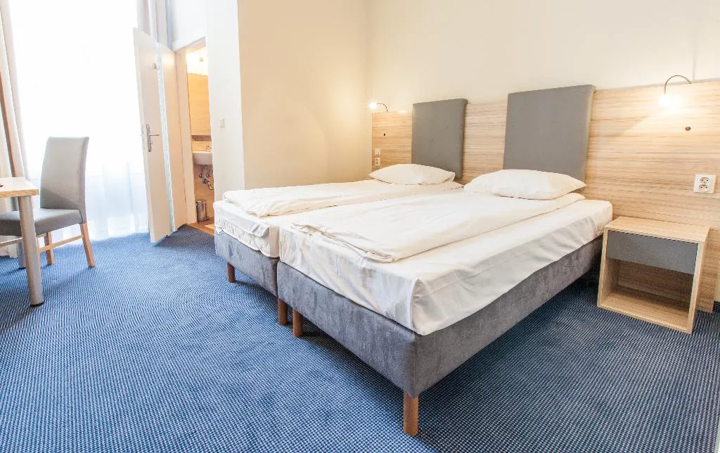 TWIN PREMIUM Room, Jordan Guest Rooms, Krakow
