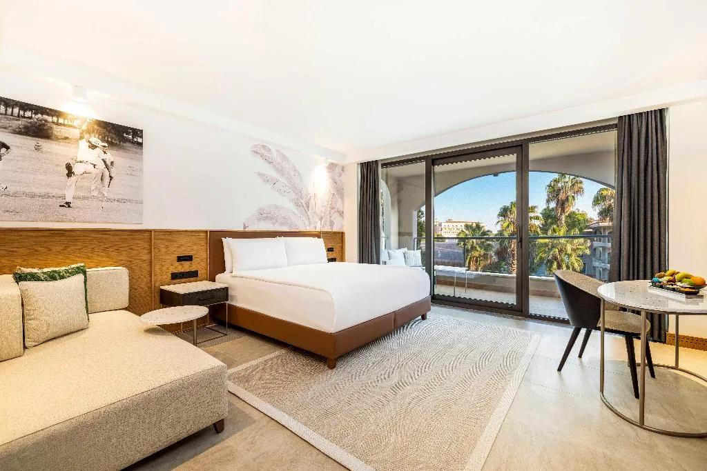JUNIOR SUITE DELUXE Room, Sirene Belek Hotel, Antalya