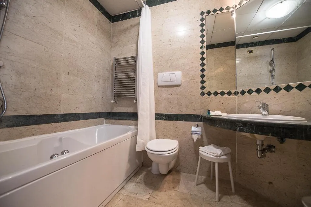 TRIPLE STANDARD Room, Quality Hotel Nova Domus, Rome
