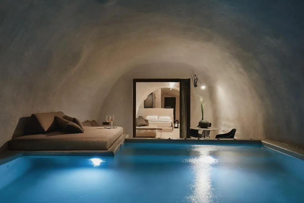 SUITE STANDARD Room, Divine Cave Experience, Santorini