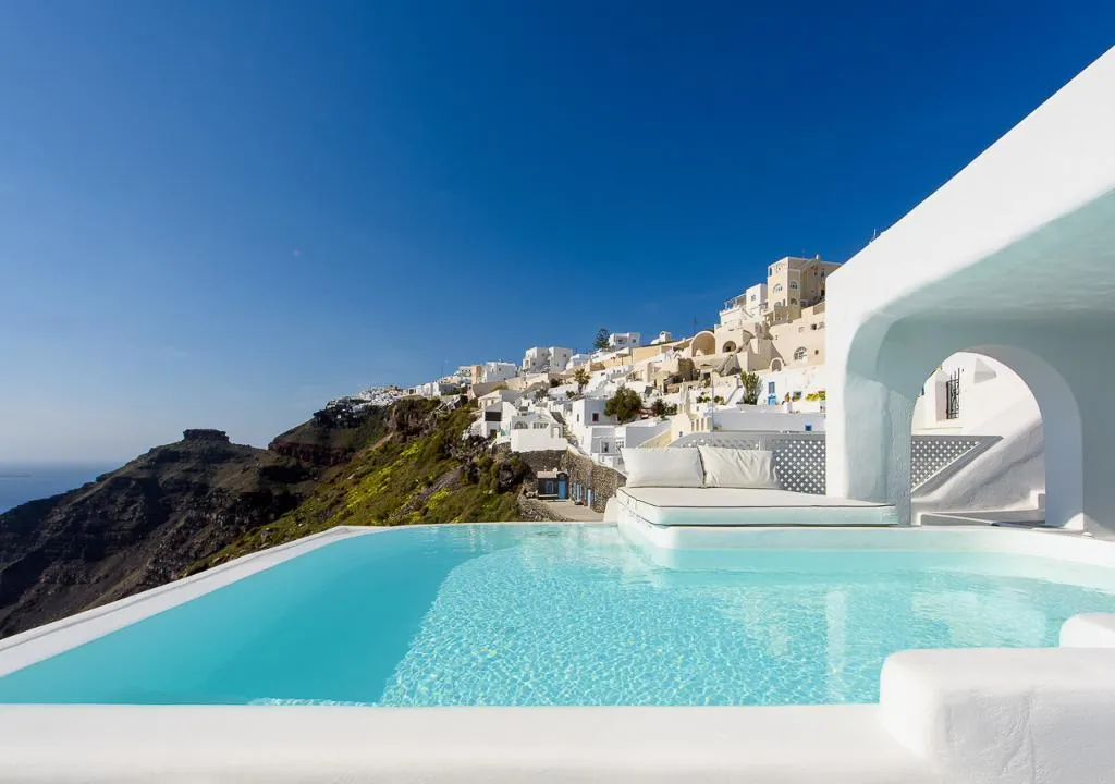 SUITE SUPERIOR WITH PRIVATE POOL Room, Infinity Suites & Dana Villas, Santorini