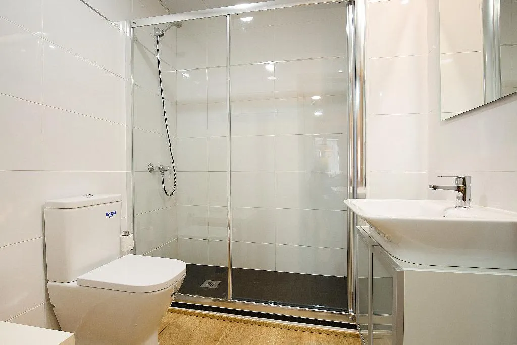 APARTMENT TWO BEDROOMS Room, Apartamentos San Lorenzo 26, Madrid