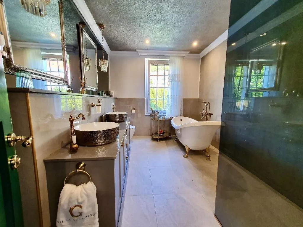 Room, Villa Giardino Heritage Boutique Hotel Bol, Split