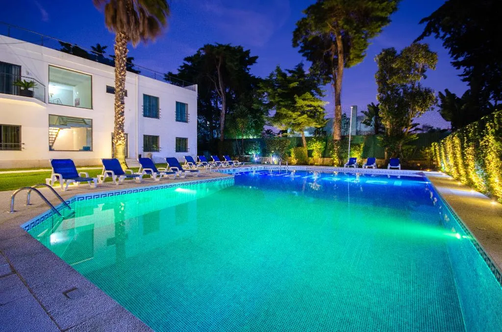 General view, Hotel Lido, Lisbon