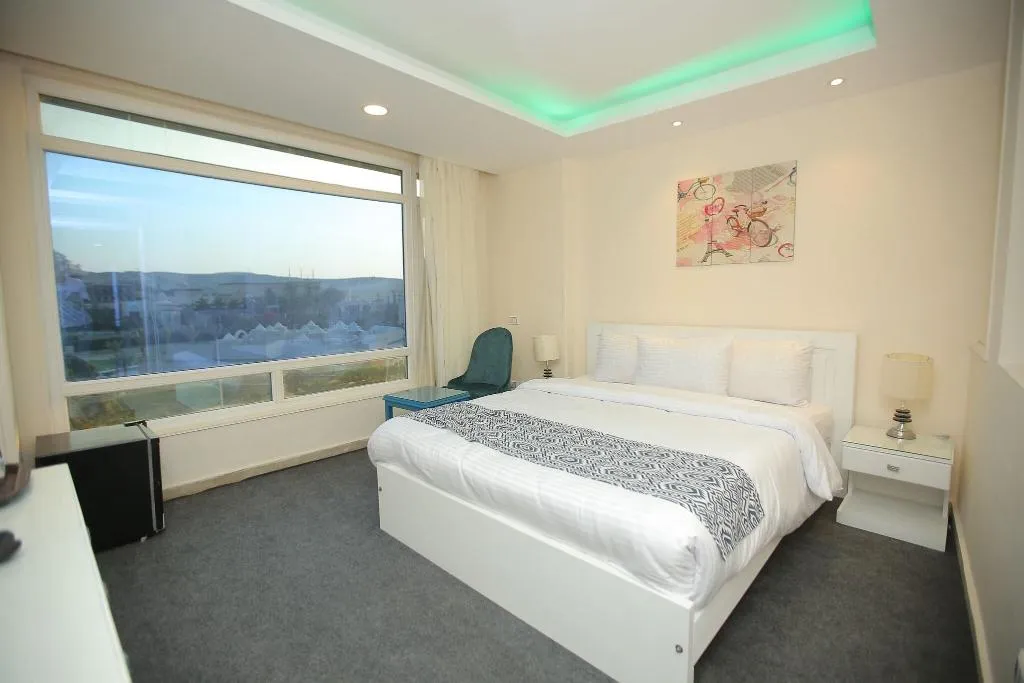 Room, Turquoise Pyramids Hotel, Cairo