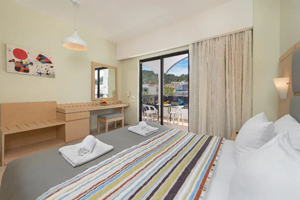 FAMILY ROOM WITH VIEWS Room, Sunny Days Hotel, Rhodes