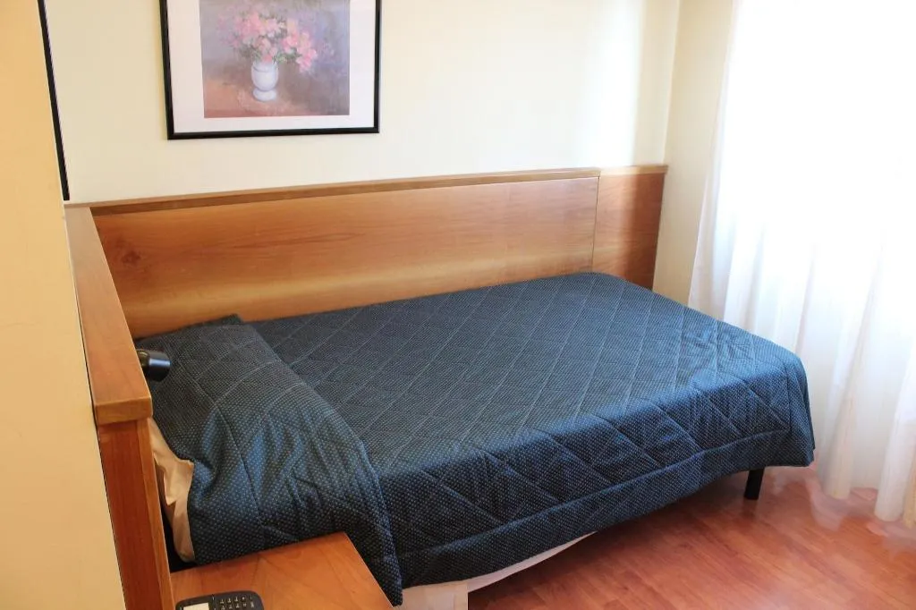 Room, Hotel Selide, Milan