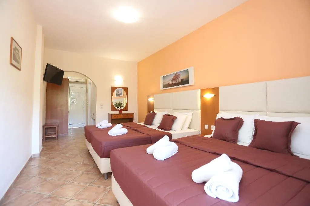 QUADRUPLE STANDARD Room, Aloni, Halkidiki
