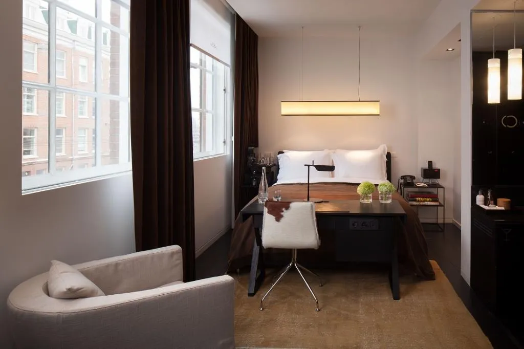 SUITE STANDARD Room, SIR Albert Hotel, part of Sircle Collection, Amsterdam