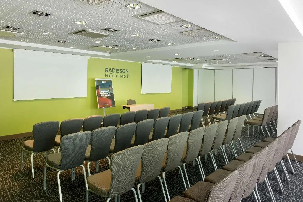 Restaurant, Park Inn by Radisson Central Tallinn, Tallinn