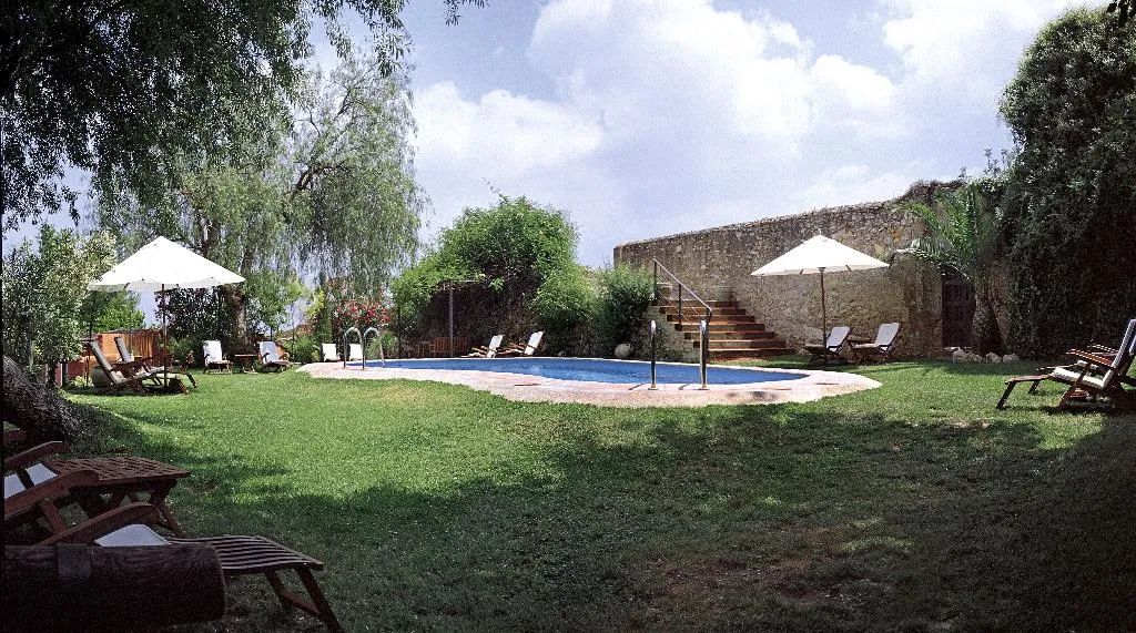 Pool, Mont-Sant, Valencia