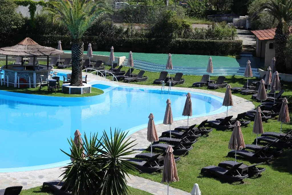 Pool, Pegasus Hotel, Corfu