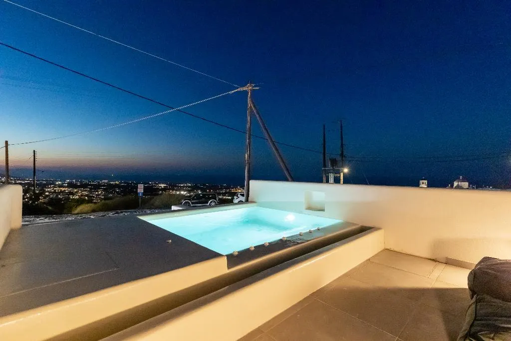 SUITE TWO BEDROOMS Room, Serapias Suites, Santorini