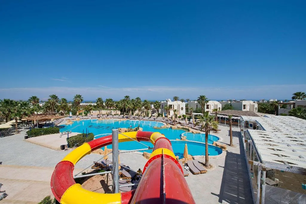 Sports and Entertainment, Amphoras Aqua, Red Sea Riviera