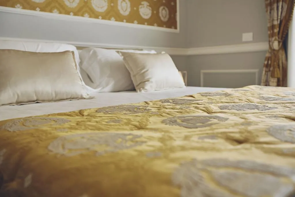 Room, Palazzo Marletta - House Hotel, Catania