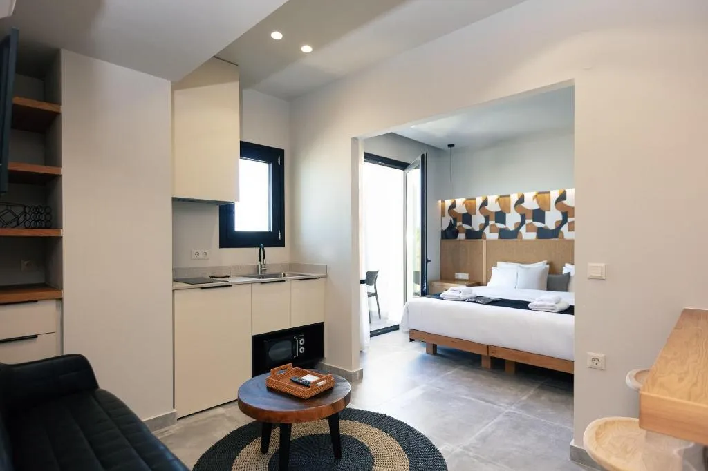 Room, Chapter 02 Gallery Suites, Crete