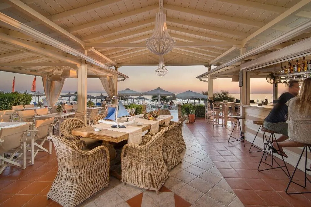 Restaurant, Assano Sea Front Luxury, Thessaloniki