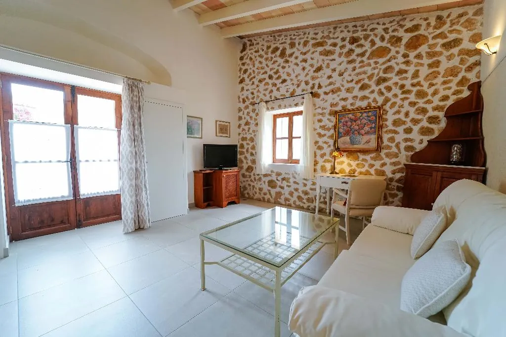 JUNIOR SUITE STANDARD Room, Hotel Rural S'Olivaret, Majorca