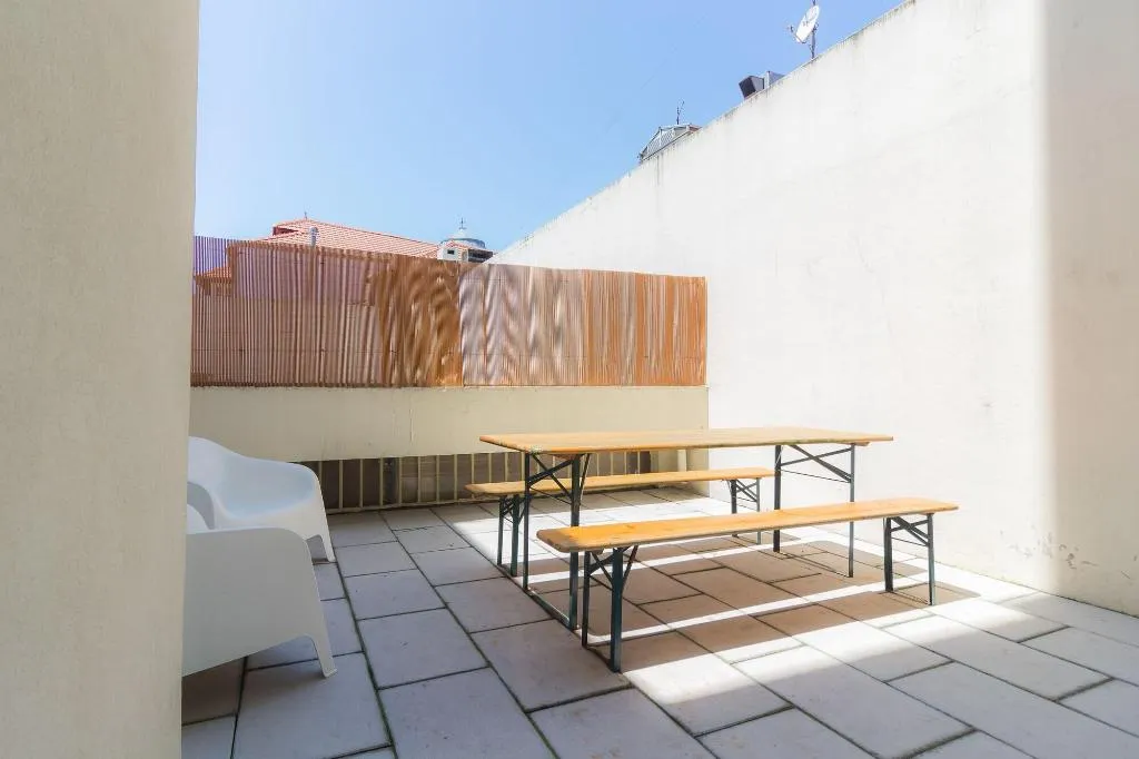Restaurant, Oporto Stories Apartments - Santa Catarina, 219, Porto