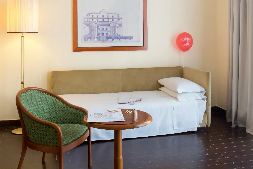 FAMILY ROOM STANDARD Room, Starhotels Business Palace, Milan