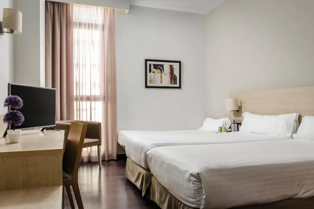 TRIPLE STANDARD Room, Exe Barcelona Gate, Barcelona