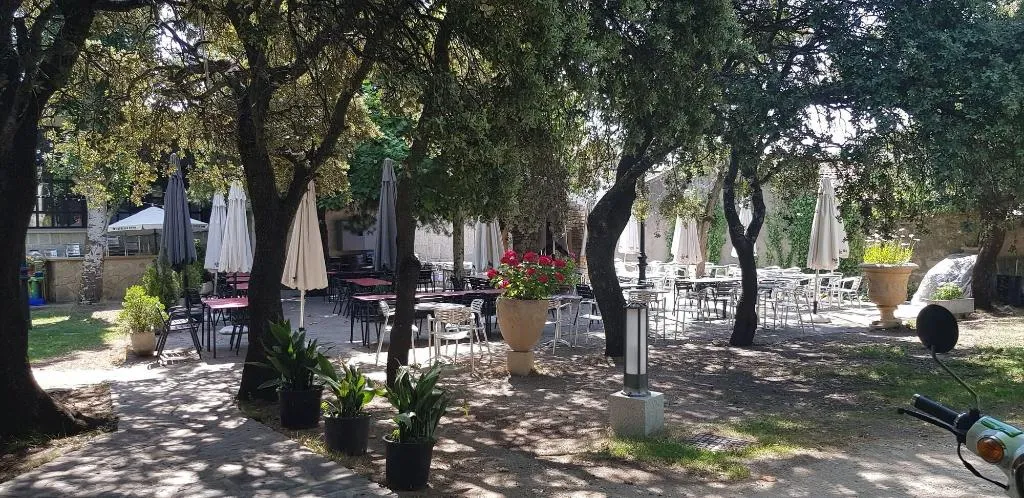 Sports and Entertainment, Hotel Sara De Ur, Madrid