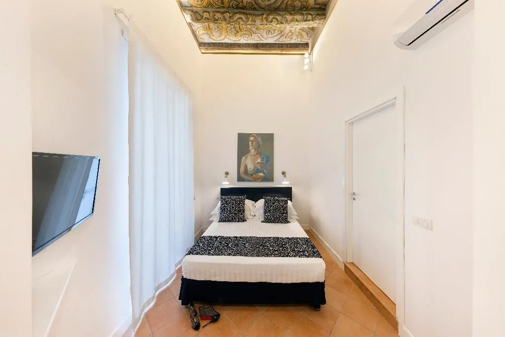 DOUBLE CAPACITY 3 Room, Eleonora's Suites Naples, Naples