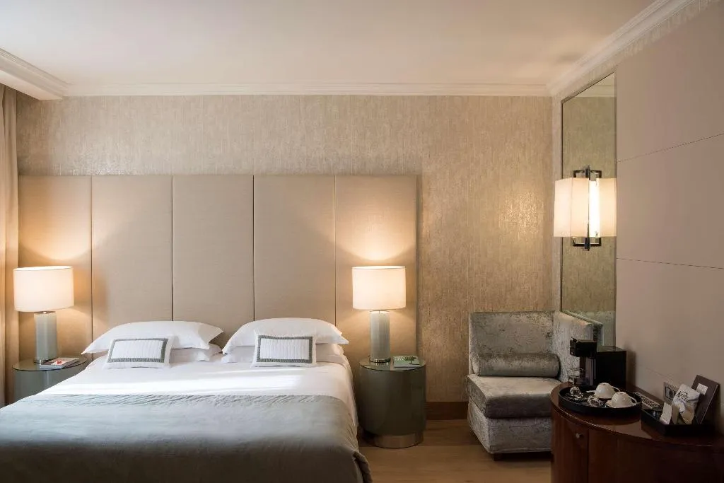 Room, Rosa Grand Milano - Starhotels Collezione, Milan