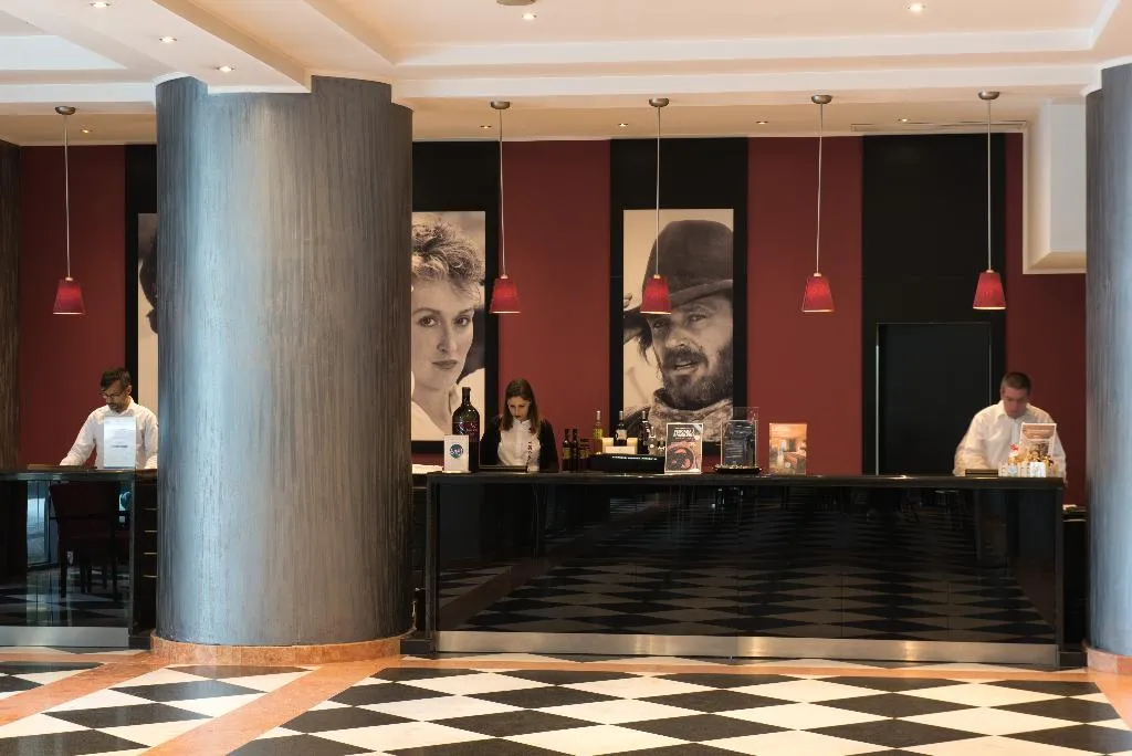 Lobby, Vila Gale Porto, Porto