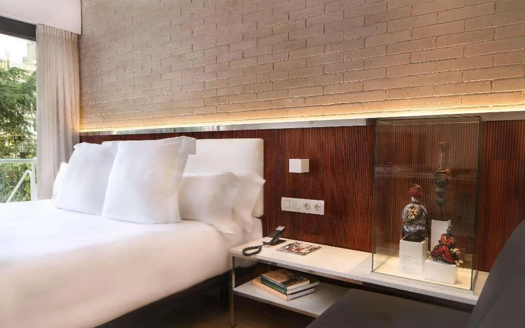 Room, Balmes, Barcelona