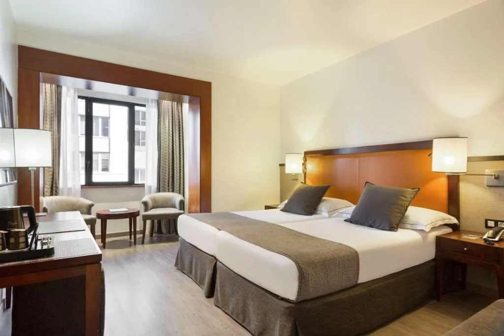 Room, Hotel Balmoral, Barcelona
