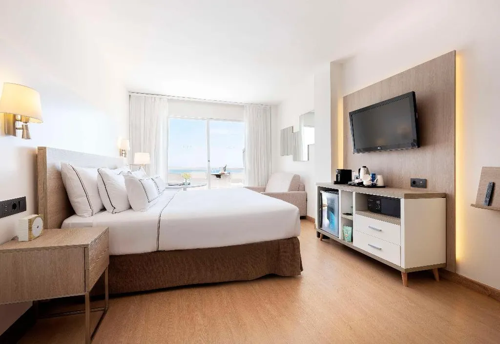 DOUBLE PREMIUM SEA VIEW Room, Melia Sitges, Costa Brava