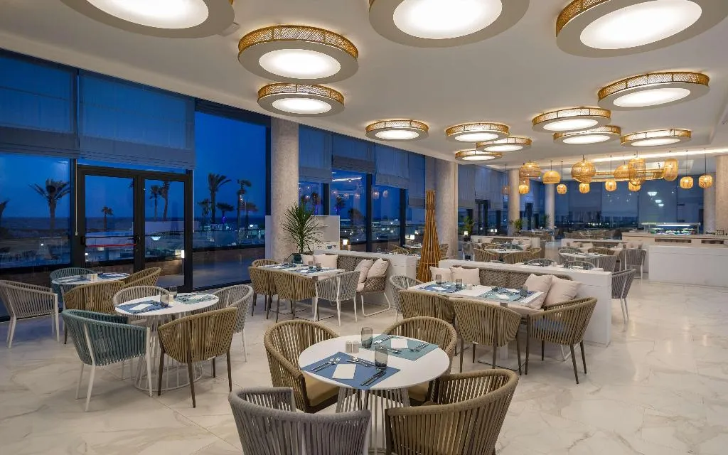 Restaurant, Hilton Skanes Monastir Beach Resort, Tunisia