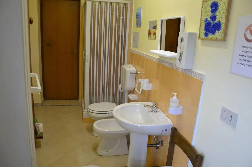 Room, B&B La Fenicia, Palermo