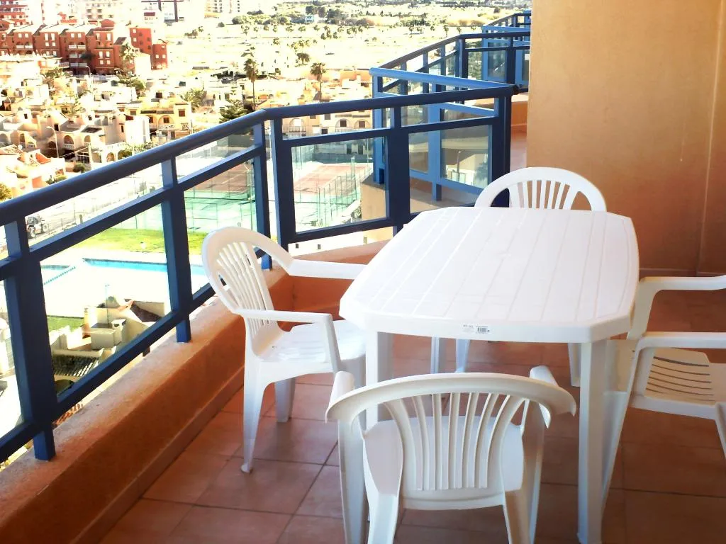 Terrace, Apartamentos Tavernes Gandia 3000, Valencia