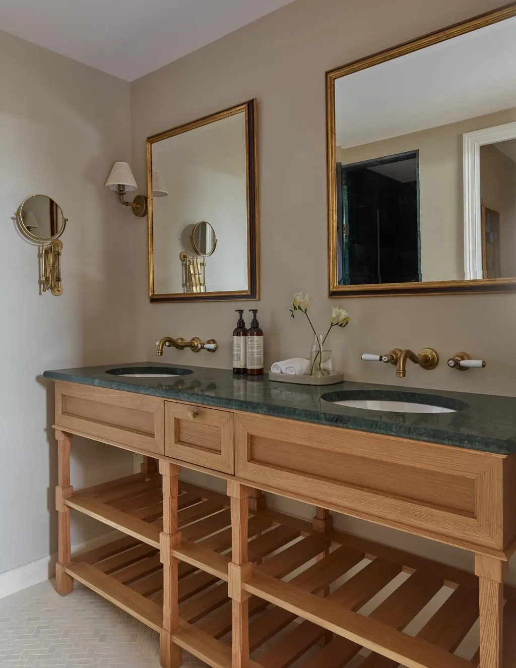 JUNIOR SUITE WITH TERRACE WITH VIEWS Room, Miiro Borneta Hotel Barcelona, Barcelona