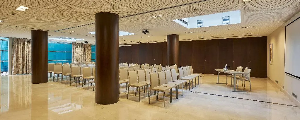 Conferences, NH Sants Barcelona, Barcelona