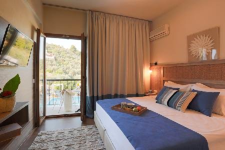 Skiathos Avaton, Skiathos