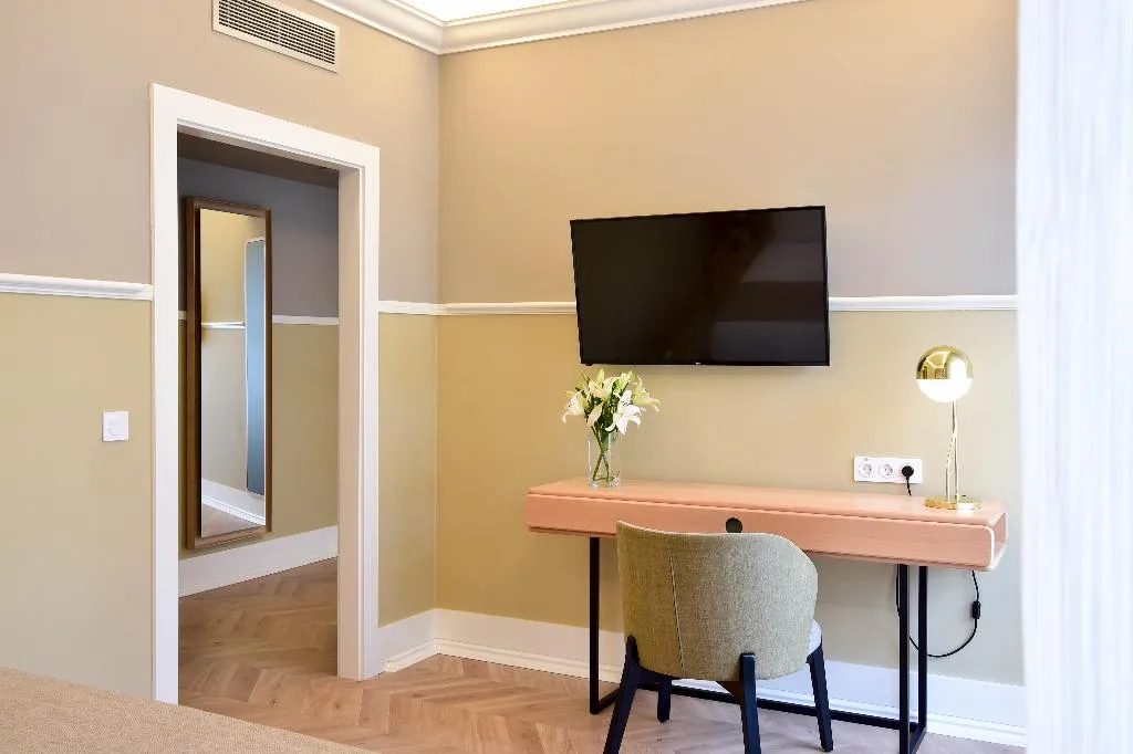 SUITE STANDARD Room, My Story Hotel Tejo, Lisbon