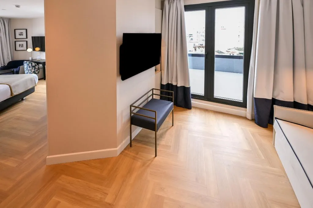 JUNIOR SUITE WITH TERRACE Room, Sercotel Sevilla Don Luciano, Seville