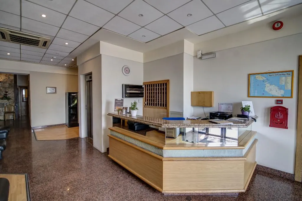 Lobby, Sliema Chalet Hotel, Malta