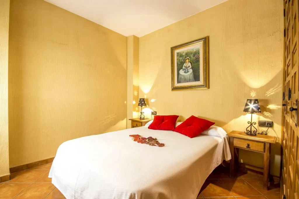 Room, Hotel Rural Sierra Tejeda, Andalucia