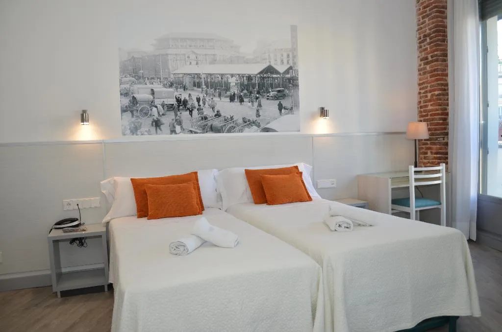 DOUBLE SUPERIOR Room, San Lorenzo, Madrid