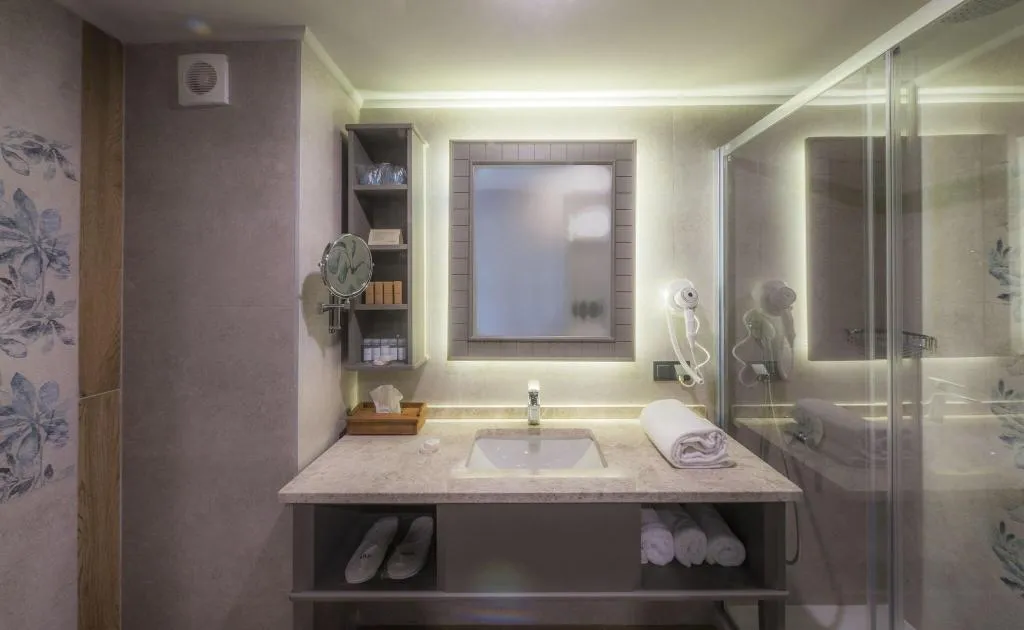 Room, Samara, Bodrum