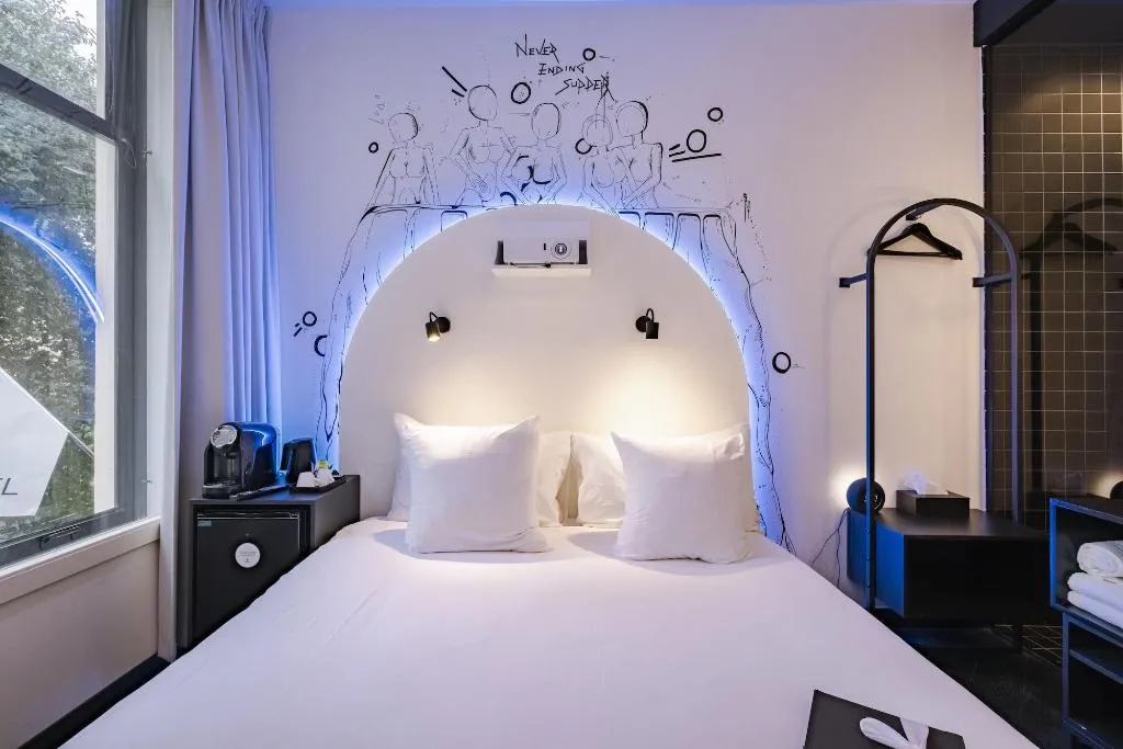 Room, Mr. Monkey Amsterdam, Amsterdam