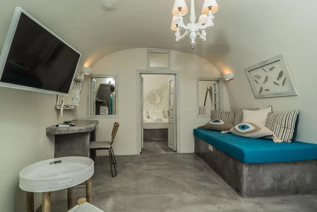 Room, Kaleidoscope Cave Houses Oia, Santorini