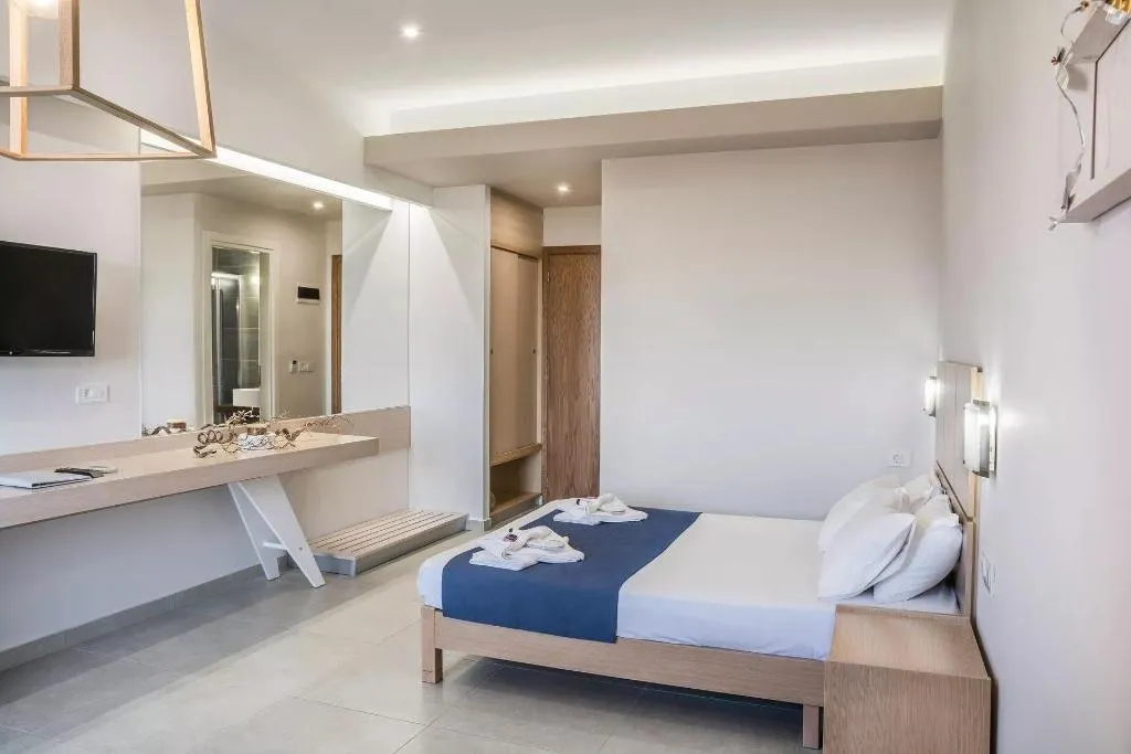 Room, Sea View Hotel & Apartments, Crete