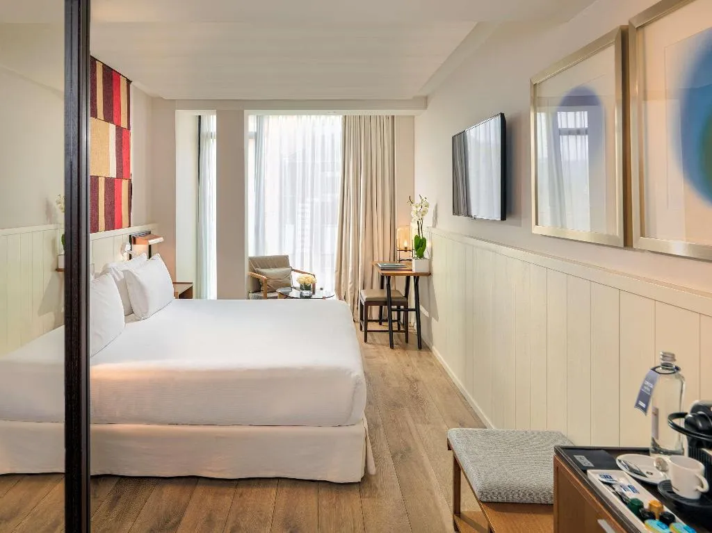 Room, H10 Cubik, Barcelona