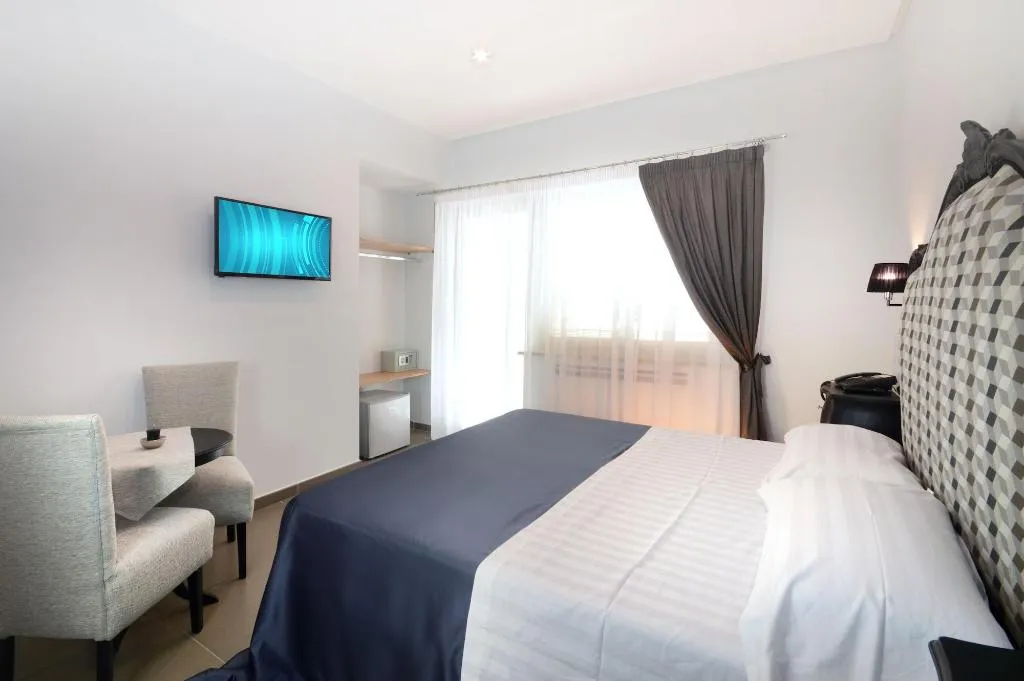 Room, Barbarella Suite, Naples
