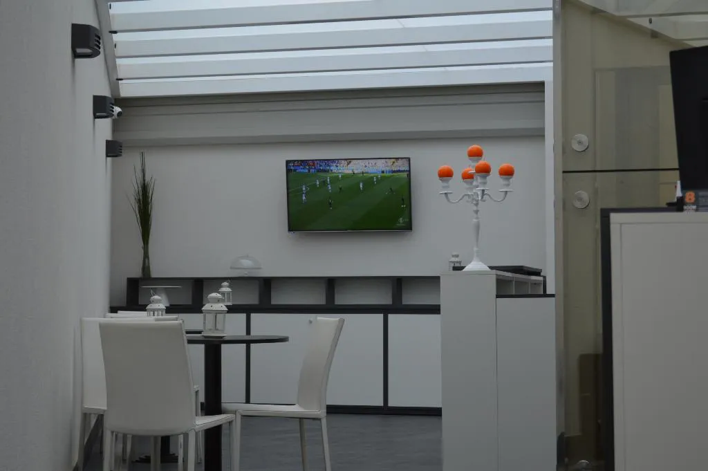 Bar, 8 Room Hotel, Catania